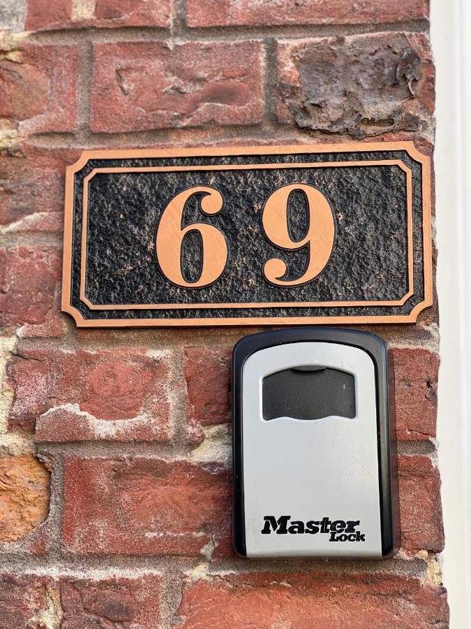 A House In Mechelen Villa Exterior foto